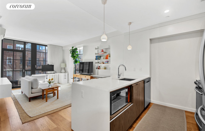2100 BEDFORD AVE