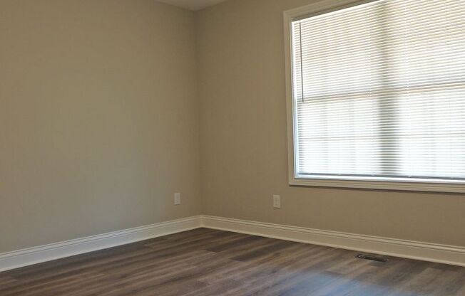 3 beds, 2 baths, $2,250