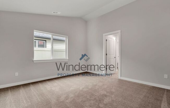 3 beds, 2 baths, $2,195