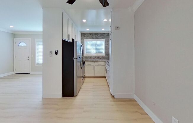 1244 Robinson Avenue