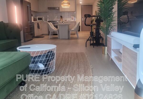 188 W JAMES ST 10510