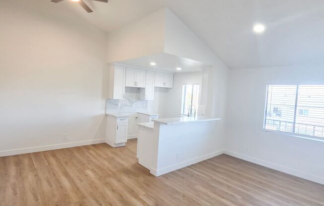 11th St Apartments