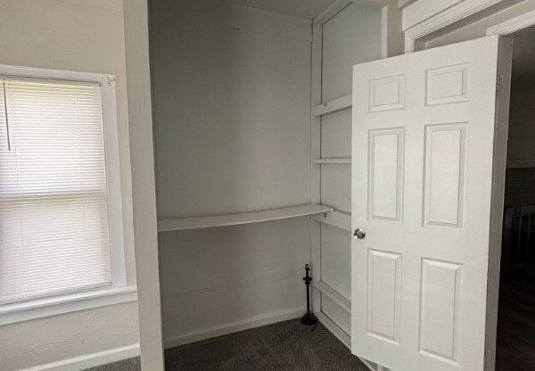 134 WHITE HORSE PIKE