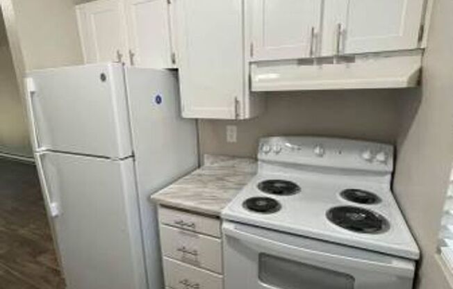 2 beds, 1 bath, 760 sqft, $1,625