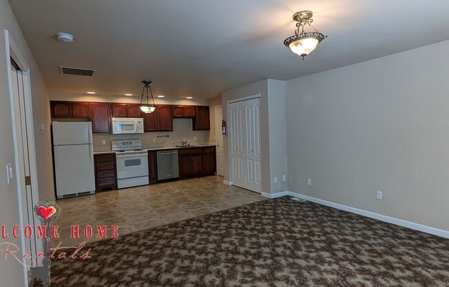 1 bed, 1 bath, 800 sqft, $1,495, Unit A