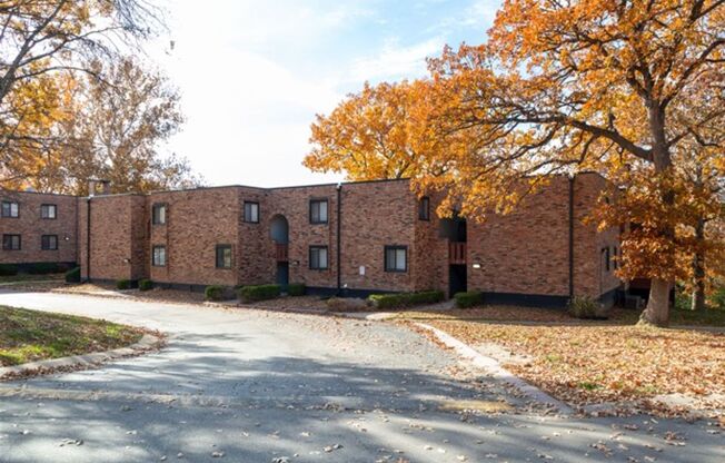 2 beds, 2 baths, 1,069 sqft, $1,250, Unit 1430A