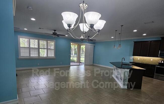 13105 SILVER THORN LOOP