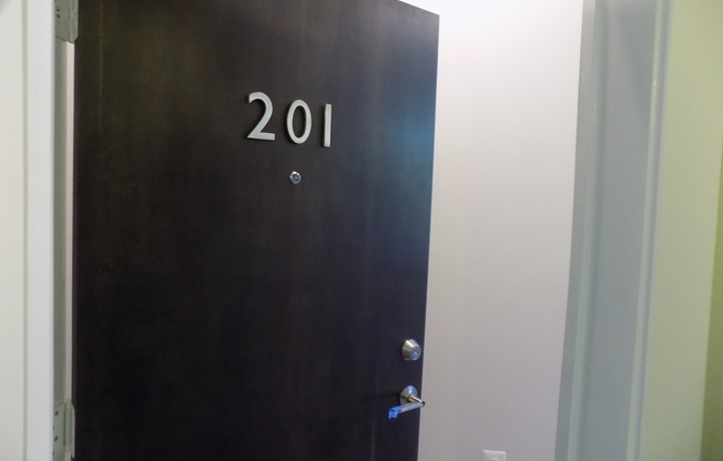 For Rent: Stylish Urban Living at 815 Park Ave – Your City Oasis Awaits!