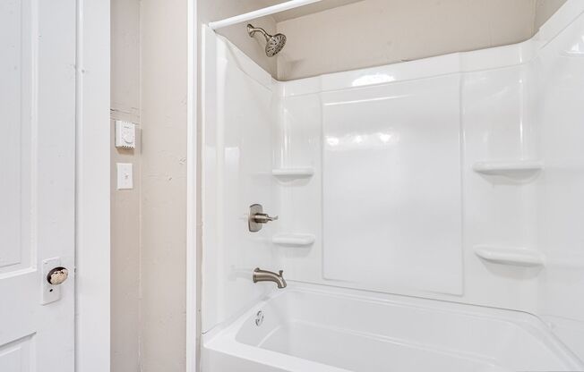 1 bed, 1 bath, 755 sqft, $849, Unit 2