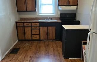 2 beds, 1 bath, $825