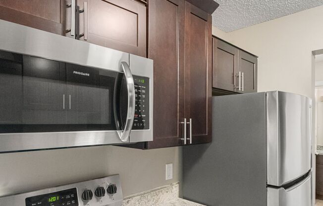 1 bed, 1 bath, 725 sqft, $1,125, Unit 305