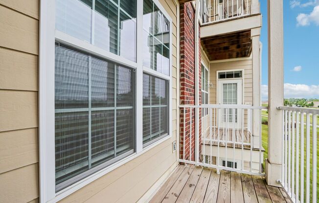 2 beds, 2 baths, 1,247 sqft, $1,549, Unit 17 - 202