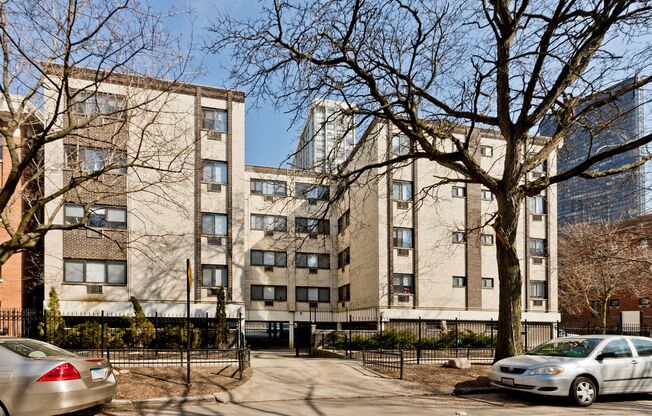 1 bed, 1 bath, $1,610, Unit 406