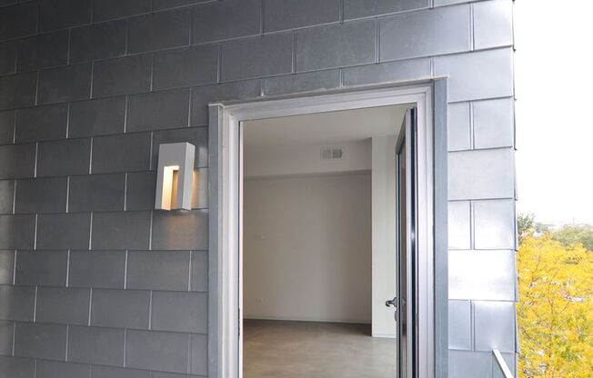 3 beds, 2 baths, 1,300 sqft, $3,650, Unit 308