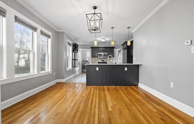 55 WHITTEN ST