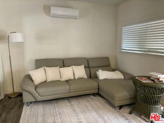 Studio, 1 bath, 600 sqft, $1,700