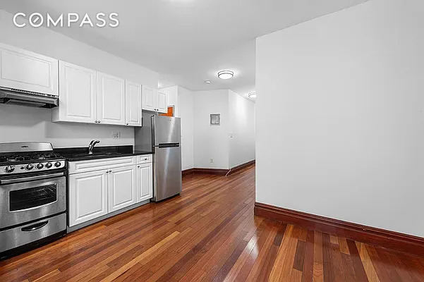 1392 MADISON AVE