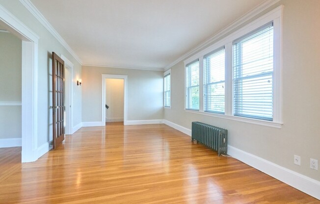 30 EDGECLIFF RD