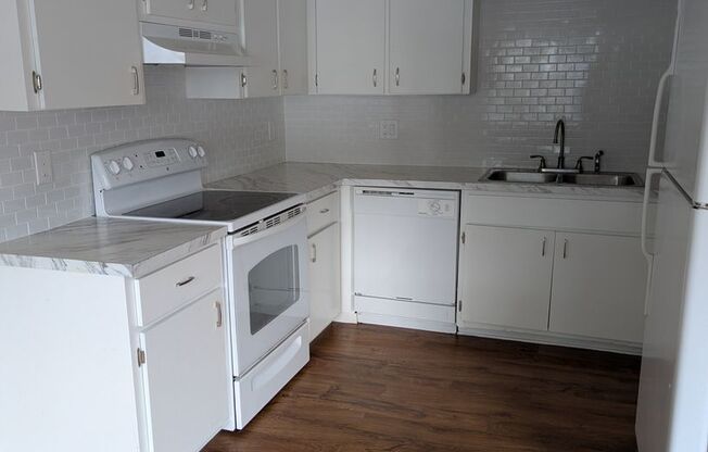 Completely Renovated 2 Bedroom Apartment in Ocala's Historic District