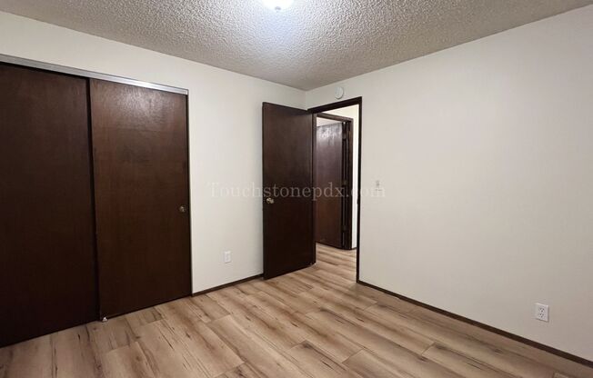 2 beds, 1 bath, $1,625, Unit 1403