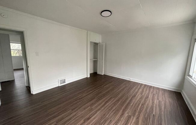 2800 Berg South Side Slopes