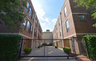 One-of-a-Kind Townhome in Desirable Midtown!