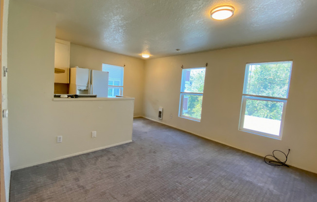 1 bed, 1 bath, 425 sqft, $1,250, Unit 4