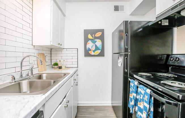 1 bed, 1 bath, 656 sqft, $1,250