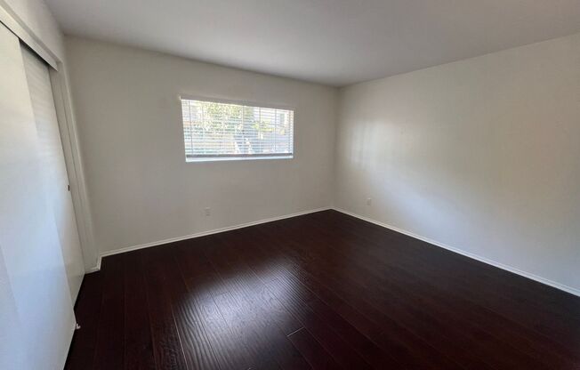 1 bed, 1 bath, 721 sqft, $1,850, Unit L