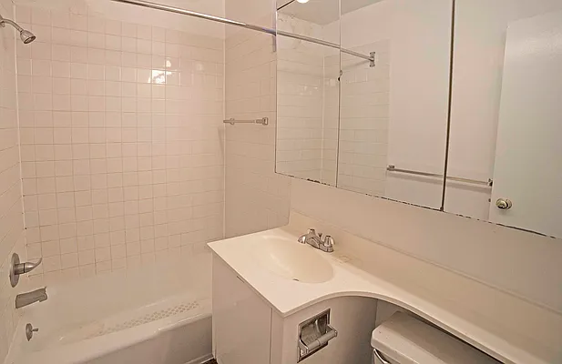 310 E 92 ST