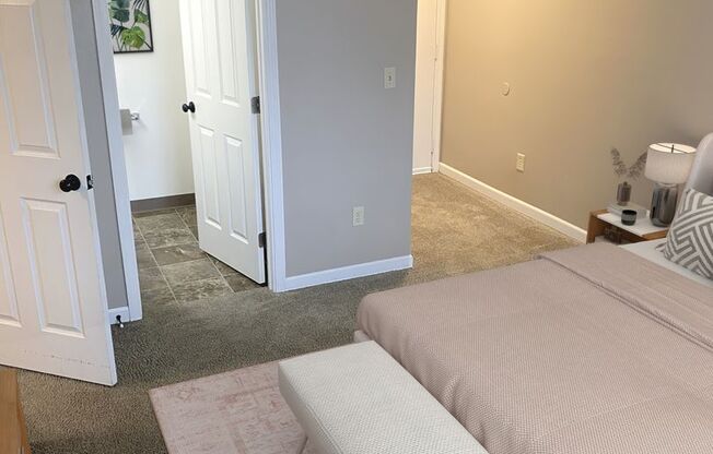 Arlington 905, LLC