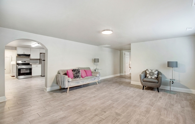 105 PINELAND CIR