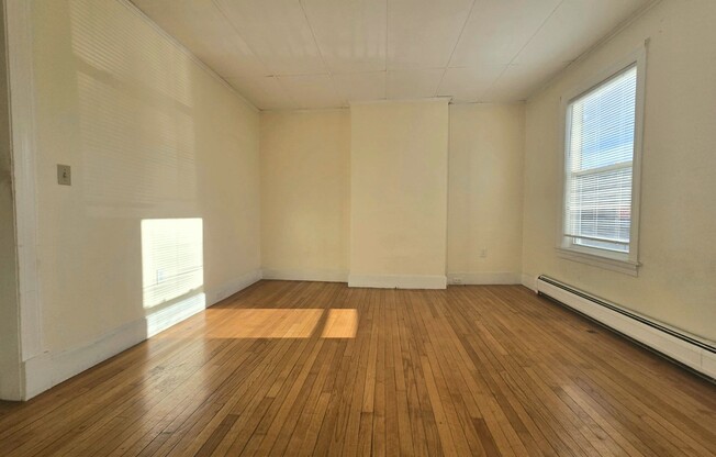 1 bed, 1 bath, 800 sqft, $2,000, Unit 1