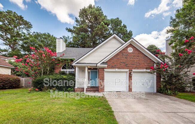 458 PLANTERS TRCE DR