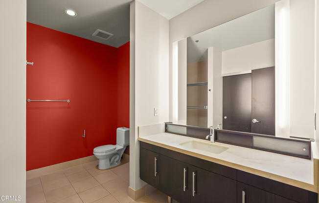 1 bed, 1 bath, 880 sqft, $2,800, Unit 1605