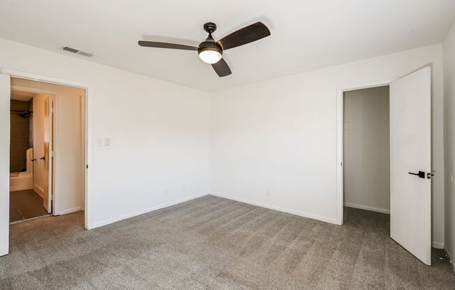2 beds, 1.5 baths, 1,100 sqft, $1,375, Unit E23