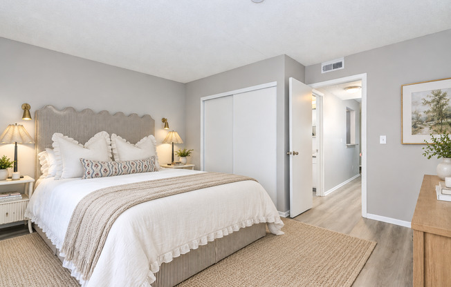 Riverside Heights Apartments