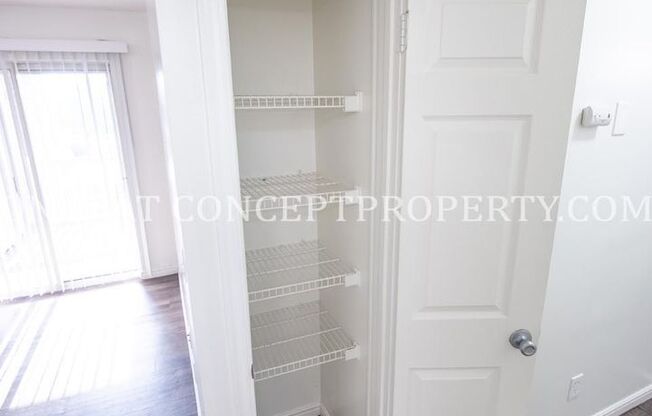 2 beds, 2 baths, 1,100 sqft, $1,349, Unit 4080 22