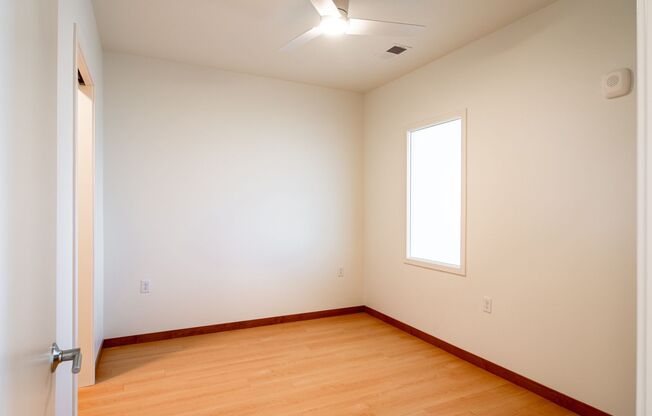 1 bed, 1 bath, 713 sqft, $1,550, Unit B518