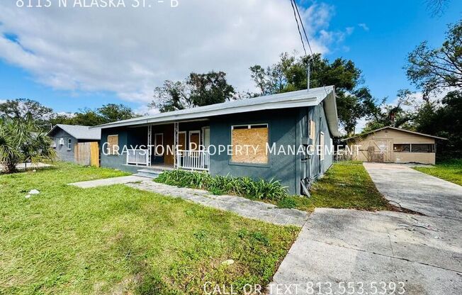 8113 N ALASKA ST