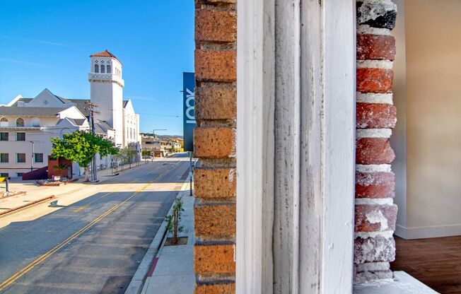 Studio, 1 bath, 223 sqft, $2,180, Unit 301