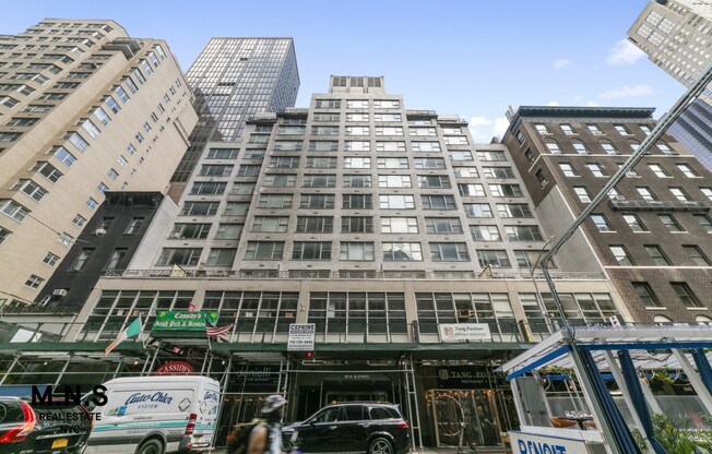 1 bed, 1 bath, $4,500, Unit 11-D