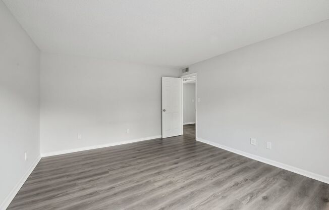 1 bed, 1 bath, 850 sqft, $1,150