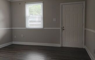 2 beds, 1 bath, 659 sqft, $865, Unit Unit 3