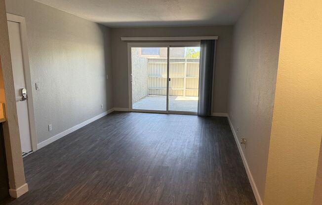 2 beds, 1 bath, 853 sqft, $2,550, Unit 9G