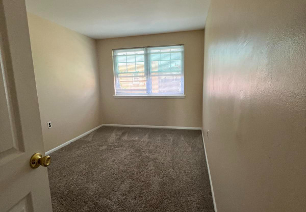 10106 CALERA RD