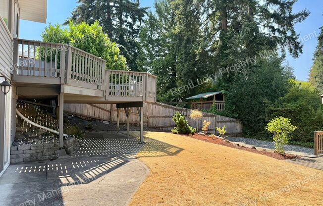 4 beds, 2 baths, $3,850