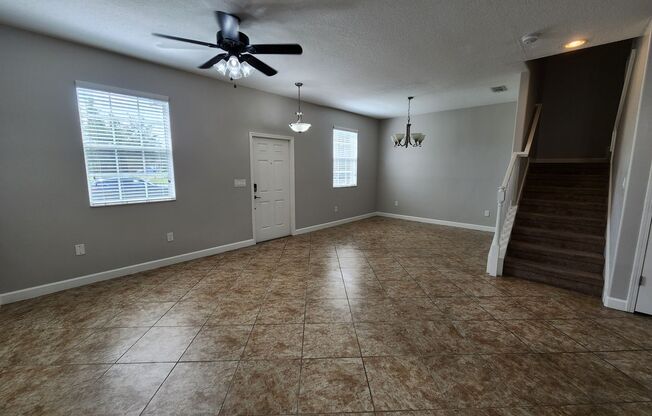 Stylish 3-Bed Home in Lake Nona – Comfort, Space & Location!