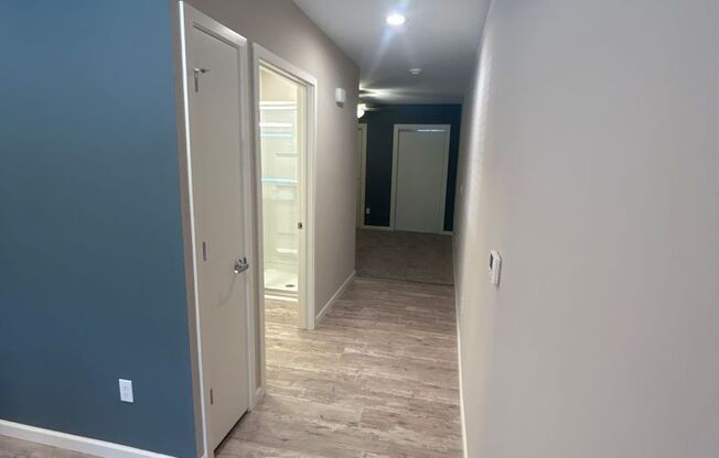 Studio, 1 bath, 500 sqft, $995, Unit 20
