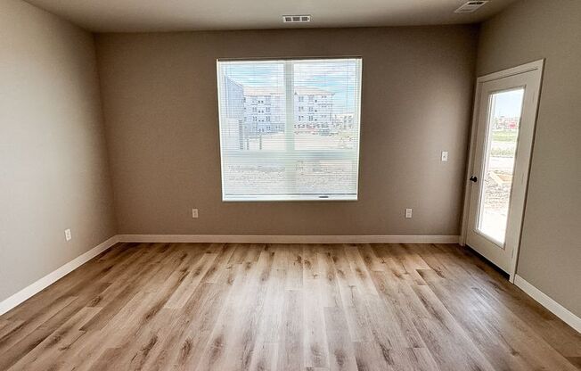 3 beds, 2 baths, 1,404 sqft, $1,975, Unit C302